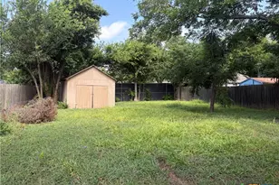 920 S 33rd St, Temple, TX 76504 - Photo 16