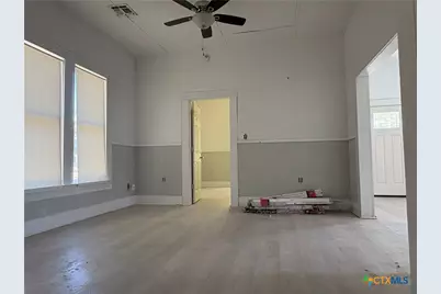 920 S 33rd Street, Temple, TX 76504 - Photo 8