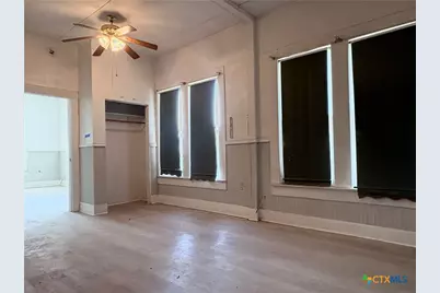 920 S 33rd Street, Temple, TX 76504 - Photo 10