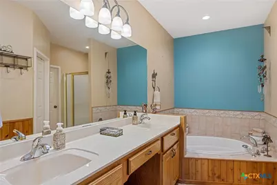1533 Ranch Rd 1323, Johnson City, TX 78636 - Photo 14