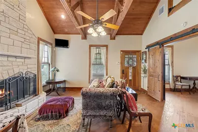 1533 Ranch Rd 1323, Johnson City, TX 78636 - Photo 24