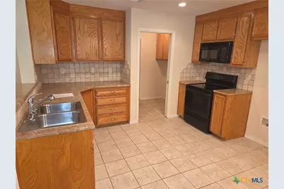 5209 Foxhill Road, Temple, TX 76502 - Photo 4