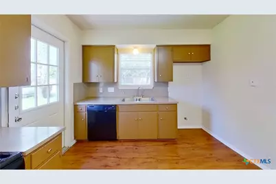 1209 Westcott #A, Round Rock, TX 78664 - Photo 4