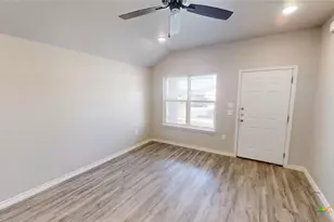 130 Wind Ridge Dr, Copperas Cove, TX 76522 - Photo 4