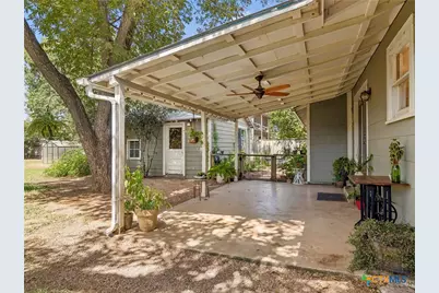 351 E North Street, New Braunfels, TX 78130 - Photo 30