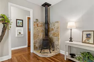 351 E North St, New Braunfels, TX 78130 - Photo 8