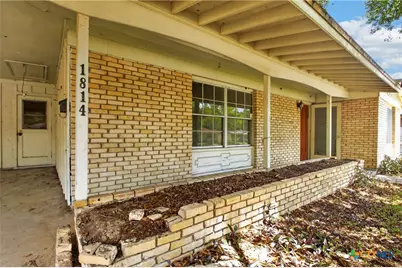 1814 Bon Aire Avenue, Victoria, TX 77901 - Photo 6
