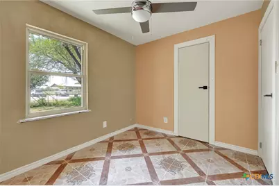 440 Rusch Lane, New Braunfels, TX 78132 - Photo 4