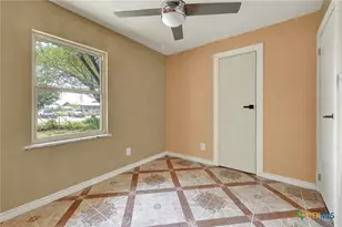 440 Rusch Ln, New Braunfels, TX 78132 - Photo 4