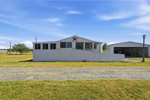 5013 Tucker Hill Ln, Cedar Creek, TX 78612 - Photo 20