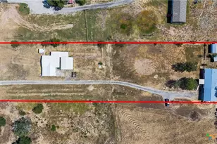 5013 Tucker Hill Ln, Cedar Creek, TX 78612 - Photo 2