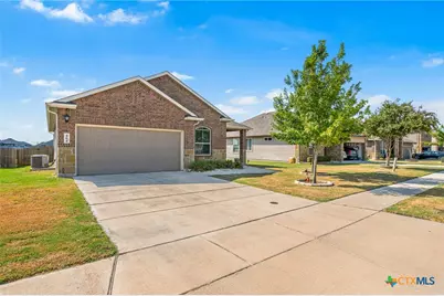 464 Copper Hill Drive, New Braunfels, TX 78130 - Photo 2