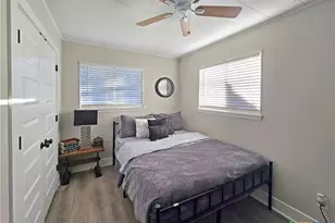553 Scenic Dr, Canyon Lake, TX 78133 - Photo 22