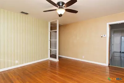 4510 Russell Drive, Austin, TX 78745 - Photo 2