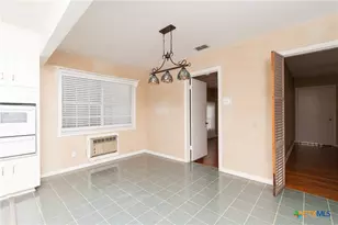 4510 Russell Dr, Austin, TX 78745 - Photo 6