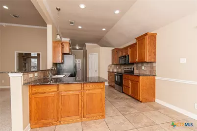 1401 Saxon Circle, Harker Heights, TX 76548 - Photo 6