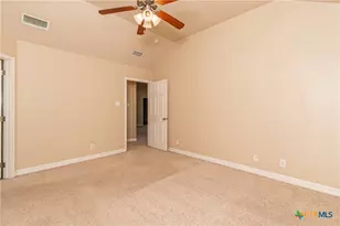 1401 Saxon Cir, Harker Heights, TX 76548 - Photo 14