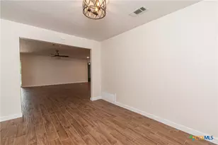 304 Timber Ridge Dr, Nolanville, TX 76559 - Photo 10