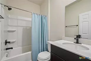 4037 Sun Meadow Ln., Seguin, TX 78155 - Photo 14