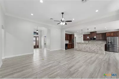 123 Tomahawk Trail, Seguin, TX 78155 - Photo 12