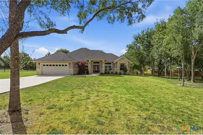 123 Tomahawk Trail, Seguin, TX 78155 - Photo 4
