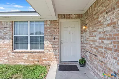 406 W Dale Avenue, Nolanville, TX 76559 - Photo 2