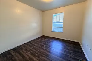 406 W Dale Ave, Nolanville, TX 76559 - Photo 8