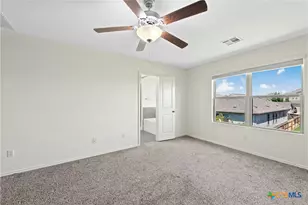513 Circle Wy, Jarrell, TX 76537 - Photo 32