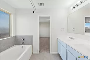 513 Circle Wy, Jarrell, TX 76537 - Photo 18