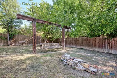 1407 W Avenue C, Lampasas, TX 76550 - Photo 38