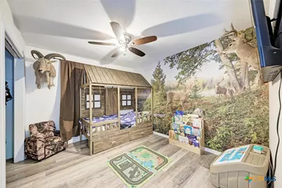 1407 W Avenue C, Lampasas, TX 76550 - Photo 22