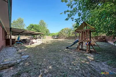 1407 W Avenue C, Lampasas, TX 76550 - Photo 32