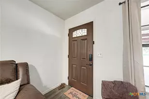 1407 W Ave C, Lampasas, TX 76550 - Photo 6