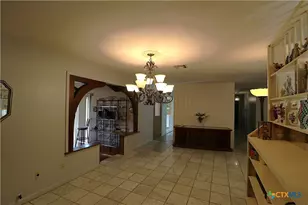 229 E Fannin St, Goliad, TX 77963 - Photo 30