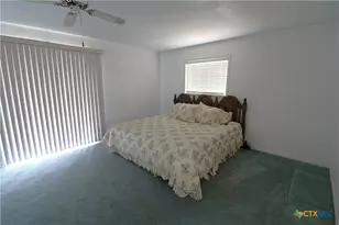 229 E Fannin St, Goliad, TX 77963 - Photo 20