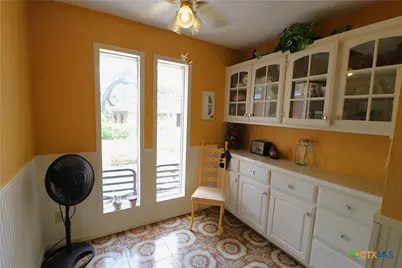 229 E Fannin Street, Goliad, TX 77963 - Photo 8