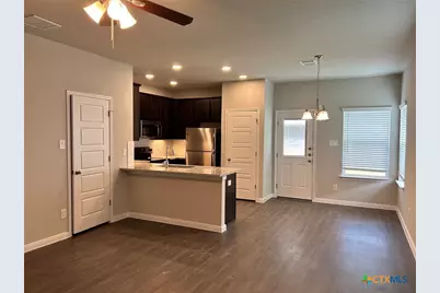 3414 Lindsay Lane #3414, Seguin, TX 78155 - Photo 2