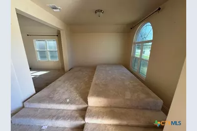 607 Deborah Kay Drive, Killeen, TX 76542 - Photo 2