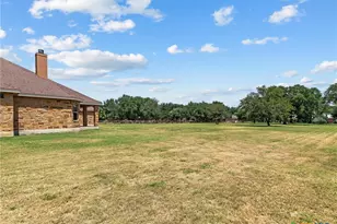 192 Copper Ridge Dr, La Vernia, TX 78121 - Photo 30