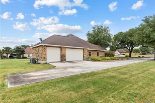 192 Copper Ridge Dr, La Vernia, TX 78121 - Photo 28