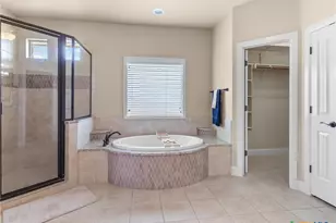 192 Copper Ridge Dr, La Vernia, TX 78121 - Photo 18