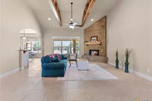 192 Copper Ridge Dr, La Vernia, TX 78121 - Photo 4