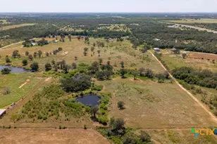 509 Butter Ln, Seguin, TX 78155 - Photo 18