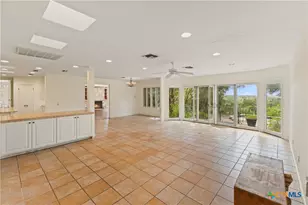 436 Lakeview Blvd, New Braunfels, TX 78130 - Photo 14