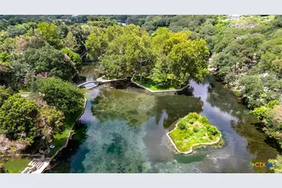 436 Lakeview Boulevard, New Braunfels, TX 78130 - Photo 1
