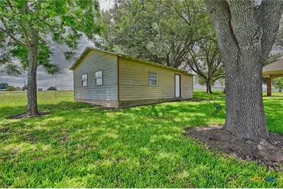 1552 Holub Road, Schulenburg, TX 78956 - Photo 34