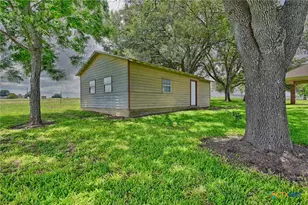 1552 Holub Rd, Schulenburg, TX 78956 - Photo 34