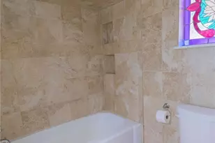 2206 E Loma Vista Ave, Victoria, TX 77901 - Photo 20