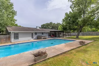 2206 E Loma Vista Avenue, Victoria, TX 77901 - Photo 22