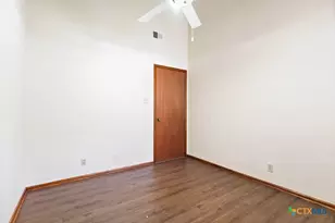 1514 Vista Hill St, San Antonio, TX 78213 - Photo 18